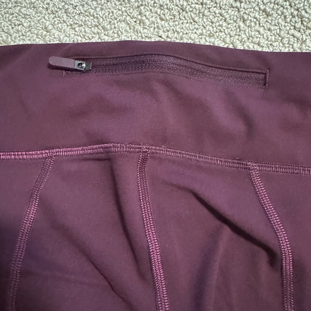 Lululemon pace rival size 4 - Picture 3 of 7